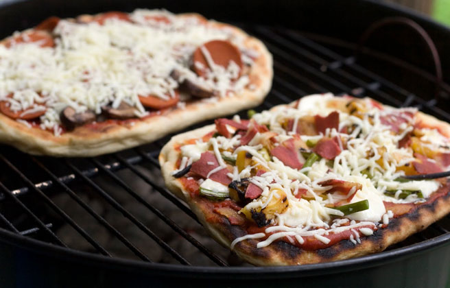 Grilled pizza
