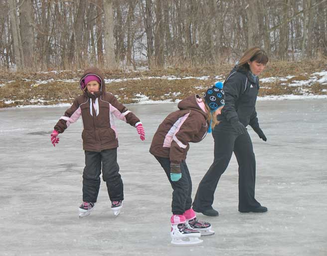 ice skating family