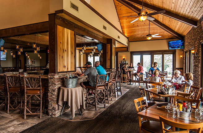Clubhouse Bar & Grille